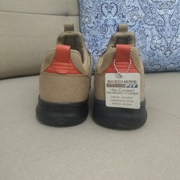 Skechers Delson - Camben shoes black tan NWOT - Picture 6 of 10